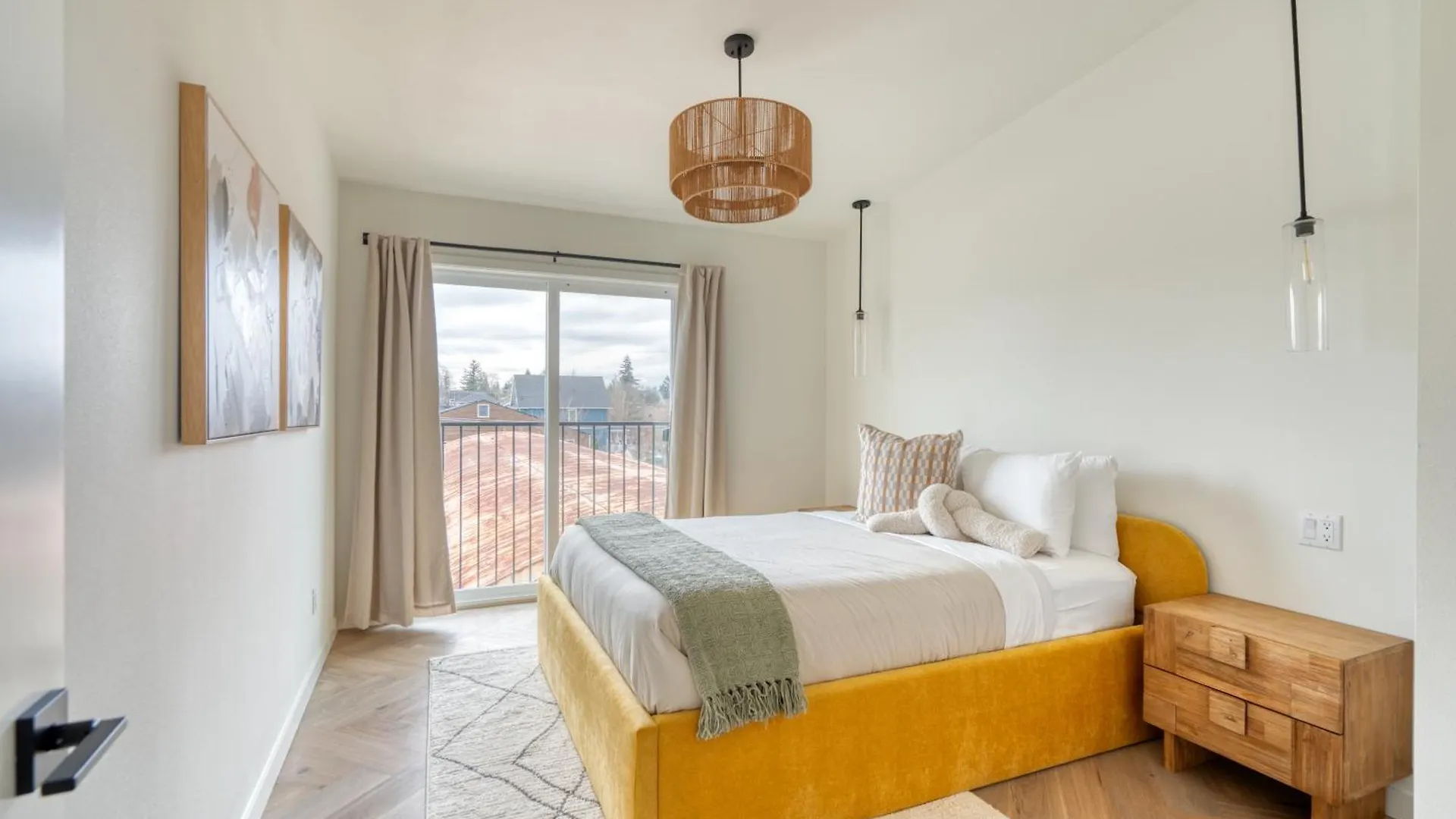 Lively Alberta Arts Townhome Portland United States