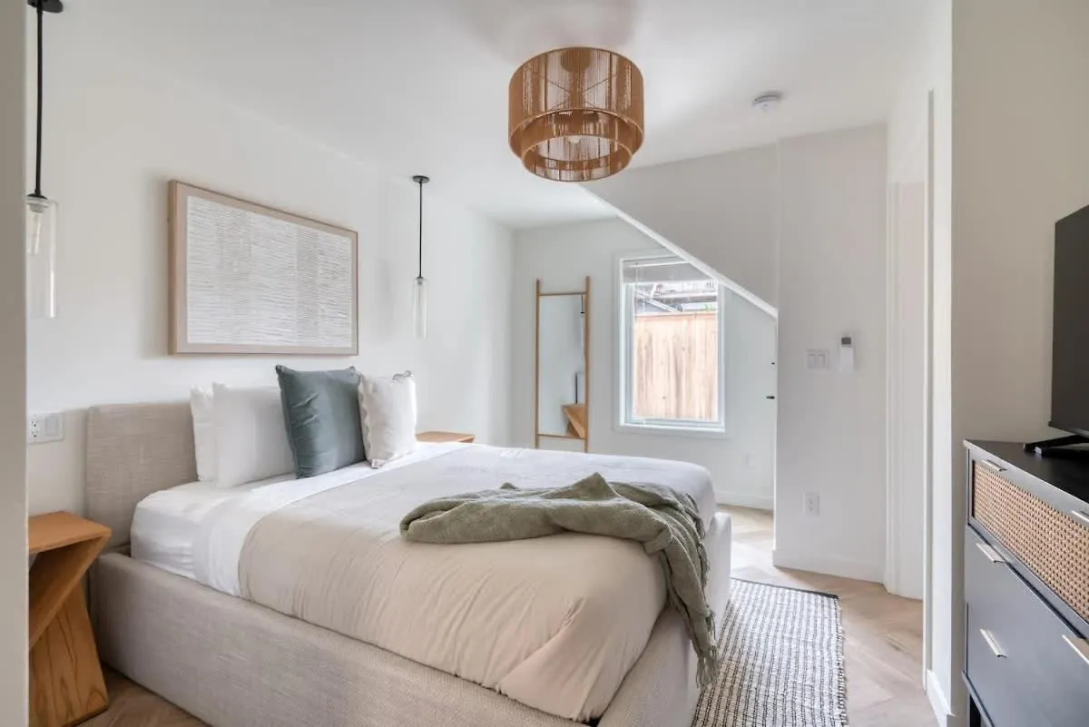 Lively Alberta Arts Townhome Portland 0*,  United States