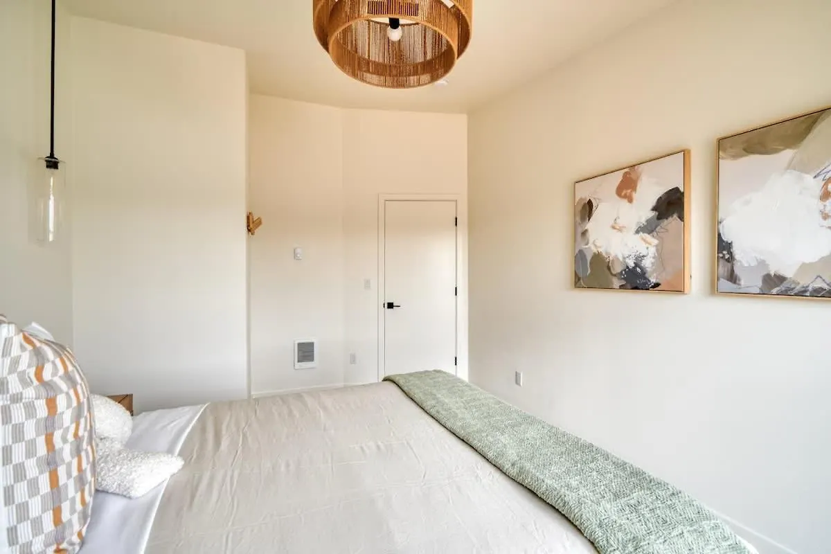 Lively Alberta Arts Townhome Portland 0*,