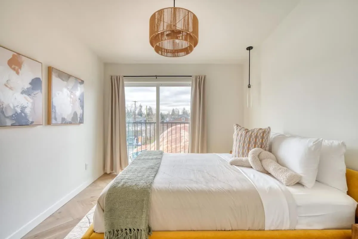 Lively Alberta Arts Townhome Portland