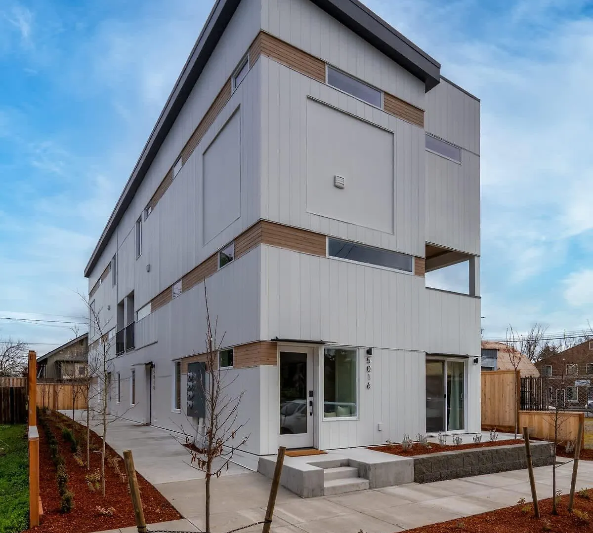 Holiday home Lively Alberta Arts Townhome Portland United States